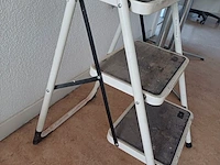 Lot 140 - trapladder - afbeelding 3 van  3