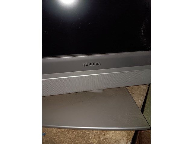 Lot 140 - tv toshiba - afbeelding 2 van  3