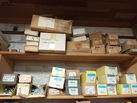 Lot 142 - bevestigingsmateriaal - afbeelding 2 van  7