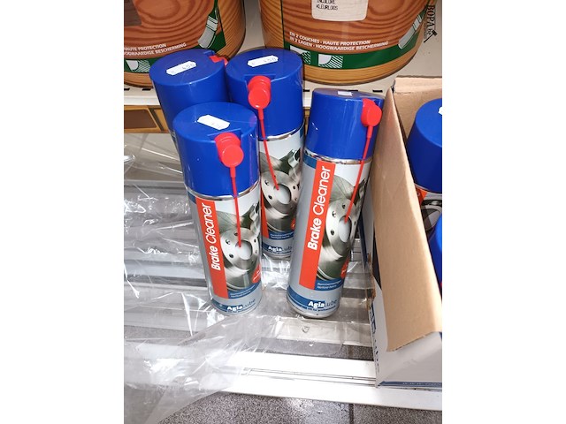 Lot 142 - remmen reiniger en ontvetter. 22 stuks - afbeelding 2 van  3