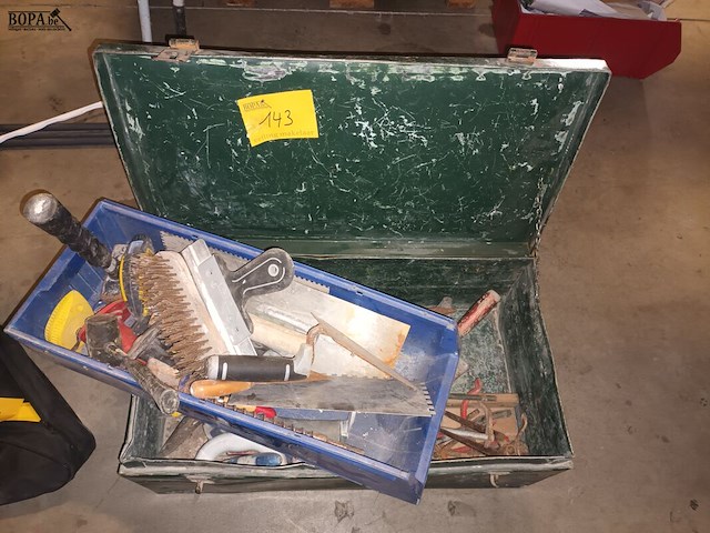 Lot 143 - gereedschap in koffer - afbeelding 1 van  3