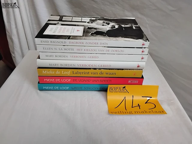 Lot 143 - lot boeken, allerlei, romans, 7 stuks - afbeelding 1 van  1