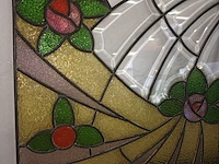 Lot 145 - glas in lood. 2 stuks - afbeelding 2 van  4