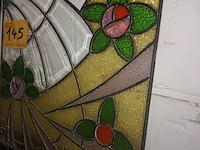 Lot 145 - glas in lood. 2 stuks - afbeelding 4 van  4