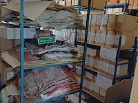 Lot 145 - rekken - afbeelding 1 van  3
