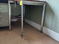 Lot 147 - tafel. 2 stuks - afbeelding 3 van  4