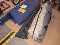 Lot 147 - tent - afbeelding 2 van  3