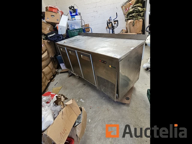 Lot 147 koelkast tafel - afbeelding 5 van  17