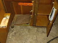 Lot 148 - kastje met naaimachine pfaff - afbeelding 3 van  3