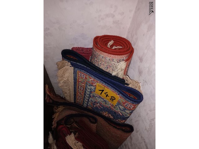 Lot 148 - tapijtjes. 11 stuks - afbeelding 3 van  3