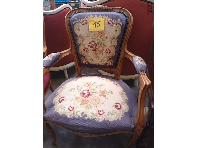 Lot 15 - armstoel louis xv - afbeelding 3 van  4