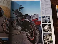 Lot 15 - boek harley-davidson - afbeelding 4 van  5