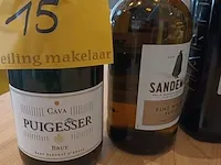 Lot 15 - flessen alcoholische drank. 4 stuks - afbeelding 2 van  3