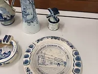Lot 15 - keramiek delft en gouda. 9 stuks - afbeelding 3 van  6
