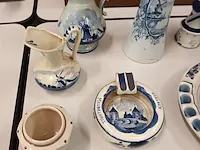 Lot 15 - keramiek delft en gouda. 9 stuks - afbeelding 4 van  6