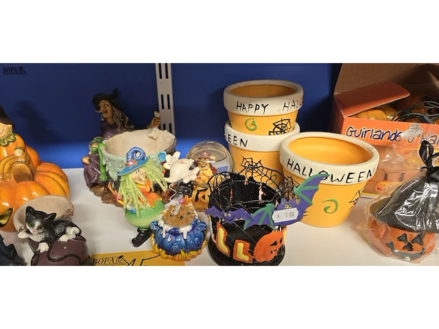 Lot 15 - lot diverse halloween decoratie, ong 18 stuks - afbeelding 3 van  4