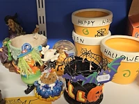 Lot 15 - lot diverse halloween decoratie, ong 18 stuks - afbeelding 3 van  4
