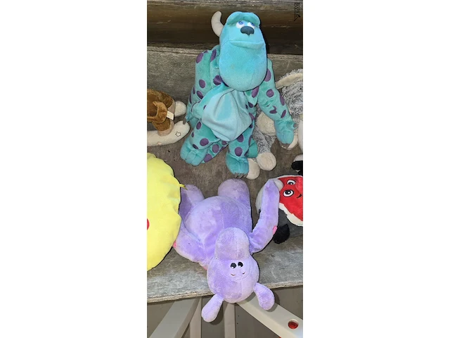 Lot 15 - motje knuffels 8 stuks - afbeelding 4 van  5