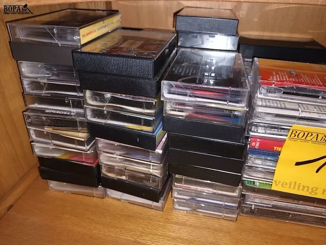 Lot 15 - muziek cassettes en cd’s - afbeelding 3 van  3