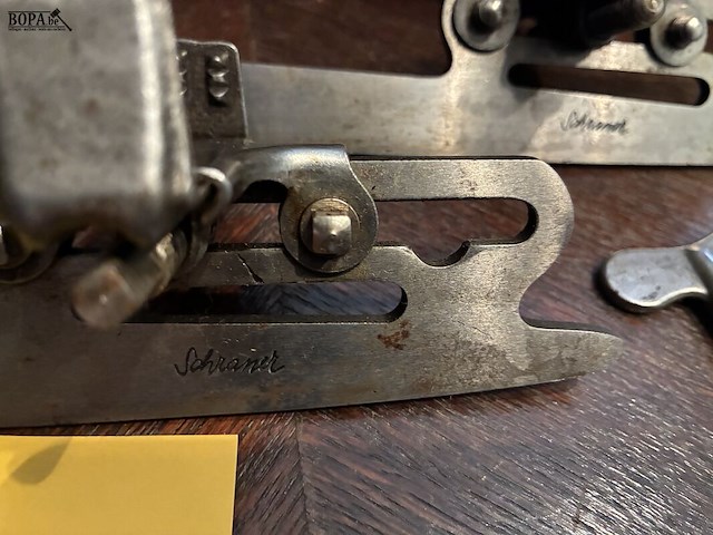 Lot 15 - paar antieken schaatsen jaren '30 - afbeelding 4 van  5