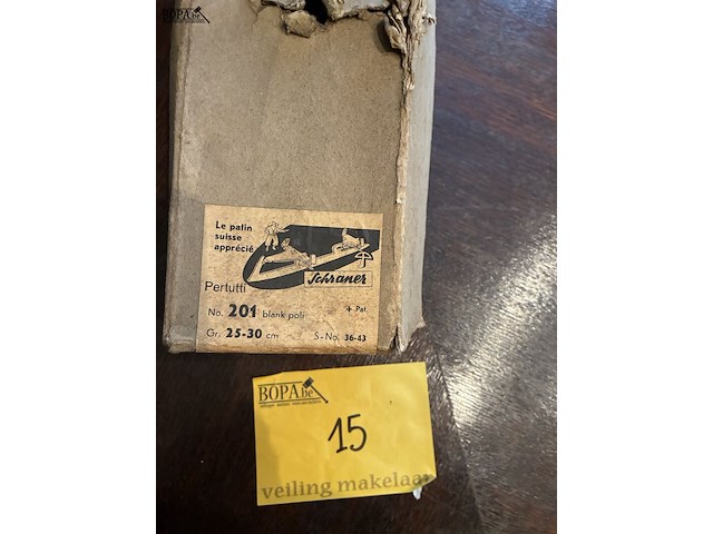 Lot 15 - paar antieken schaatsen jaren '30 - afbeelding 5 van  5