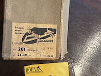 Lot 15 - paar antieken schaatsen jaren '30 - afbeelding 5 van  5