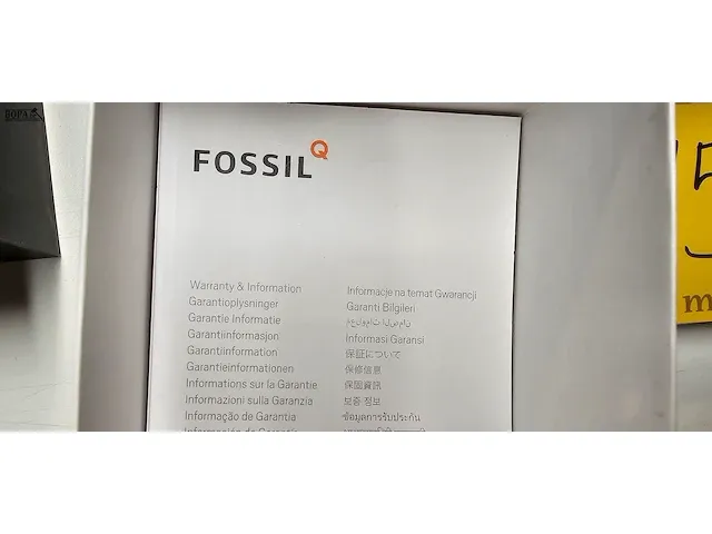 Lot 15 - smartwatche fossil + polshorloge fossil - afbeelding 6 van  8