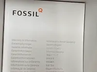 Lot 15 - smartwatche fossil + polshorloge fossil - afbeelding 6 van  8