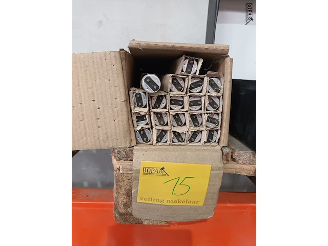 Lot 15 - tl-lampen. 20 stuks - afbeelding 1 van  3