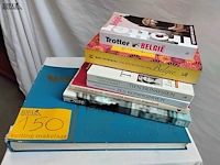 Lot 150 - lot boeken, belgië koningen vorstenhuis, 7 stuks - afbeelding 1 van  1