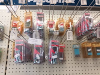 Lot 150 - metaalbouten - afbeelding 2 van  5