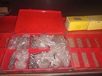 Lot 150 - rondellen, moeren en bouten - afbeelding 3 van  5