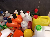 Lot 152 - aangebroken huishoudproducten - afbeelding 4 van  7