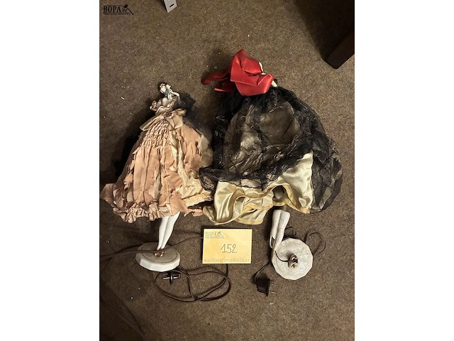 Lot 152 - boudoirlampjes, 2 stuks - afbeelding 1 van  4