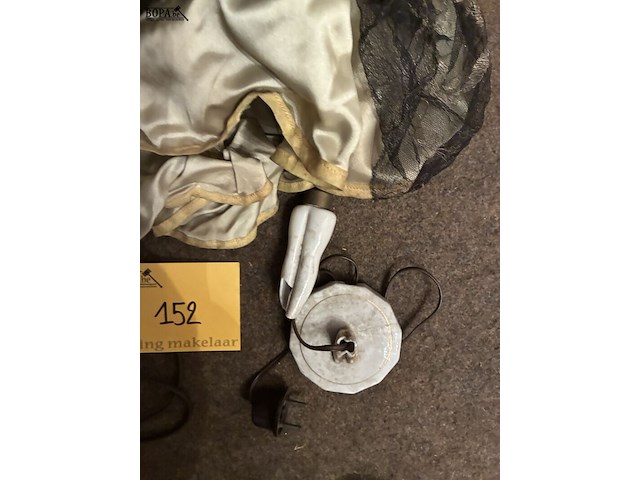 Lot 152 - boudoirlampjes, 2 stuks - afbeelding 4 van  4