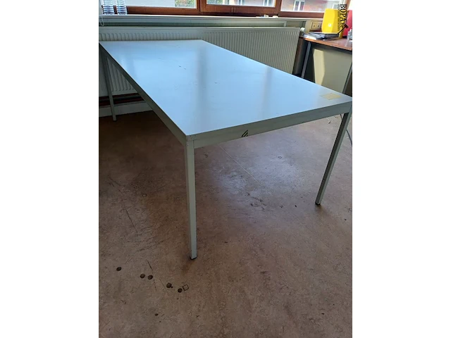 Lot 152 - tafel - afbeelding 1 van  3