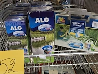 Lot 152 - vjverwatertest kits en algenverwijderaar vijver - afbeelding 1 van  4