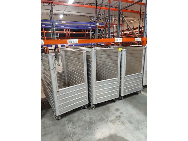 Lot 153 - aluminium transportkar - 4 stuks - afbeelding 1 van  3