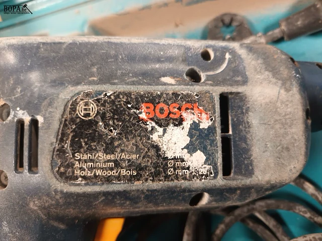 Lot 153 - boormachine bosch in koffer - afbeelding 3 van  3