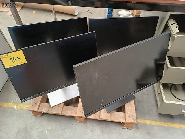 Lot 153 - hp scherm. 4 stuks diverse inches (h) - afbeelding 1 van  4