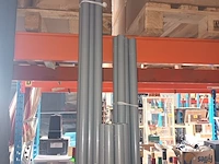 Lot 153 - metalen paviljoen buizen - afbeelding 2 van  3