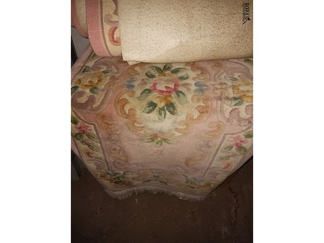 Lot 153 - traptapijt - afbeelding 2 van  2