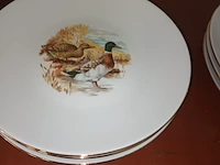 Lot 154 - limoges borden met vogels. 12 stuks - afbeelding 4 van  7