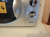 Lot 154 - microgolfoven domo - afbeelding 2 van  3