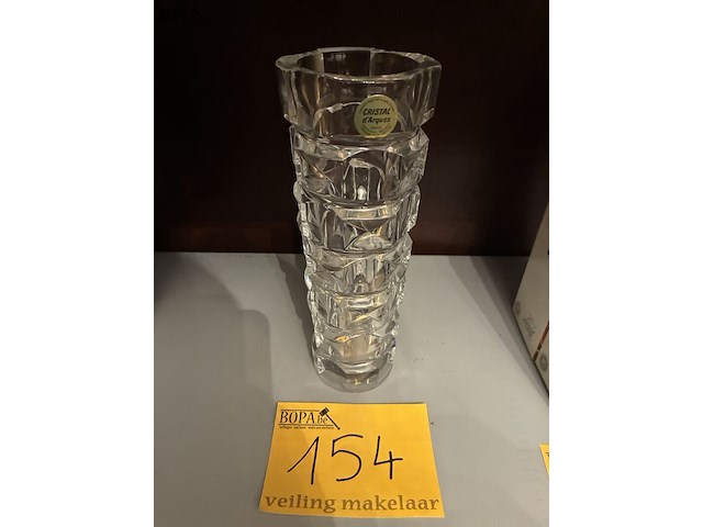 Lot 154 - vaas cristal d'arques - afbeelding 1 van  1