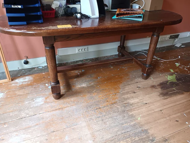 Lot 155 - houten tafel - afbeelding 2 van  3