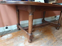 Lot 155 - houten tafel - afbeelding 3 van  3