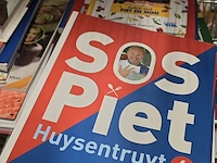 Lot 155 - lot kookboeken, sos piet, en de gouden raad van tante kaat - afbeelding 2 van  3