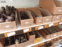 Lot 156 - bevestigingsmateriaal voor gordijnen - afbeelding 3 van  10