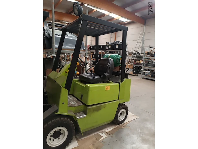 Lot 156 - clark heftruck op lpg - afbeelding 3 van  8